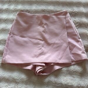Zara Light Pink Women's Skorts